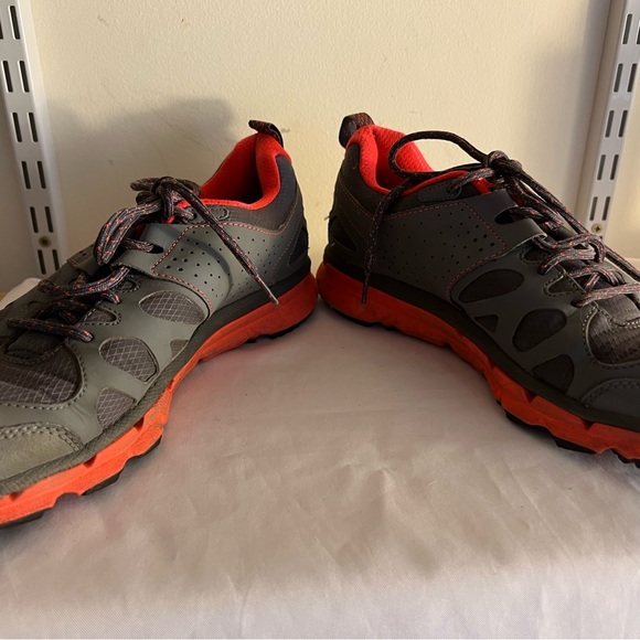 Women's NIKE FLEX TRAIL Gray + Orange H2O Repel Running Shoes Sneakers Size 10 - Picture 3 of 6